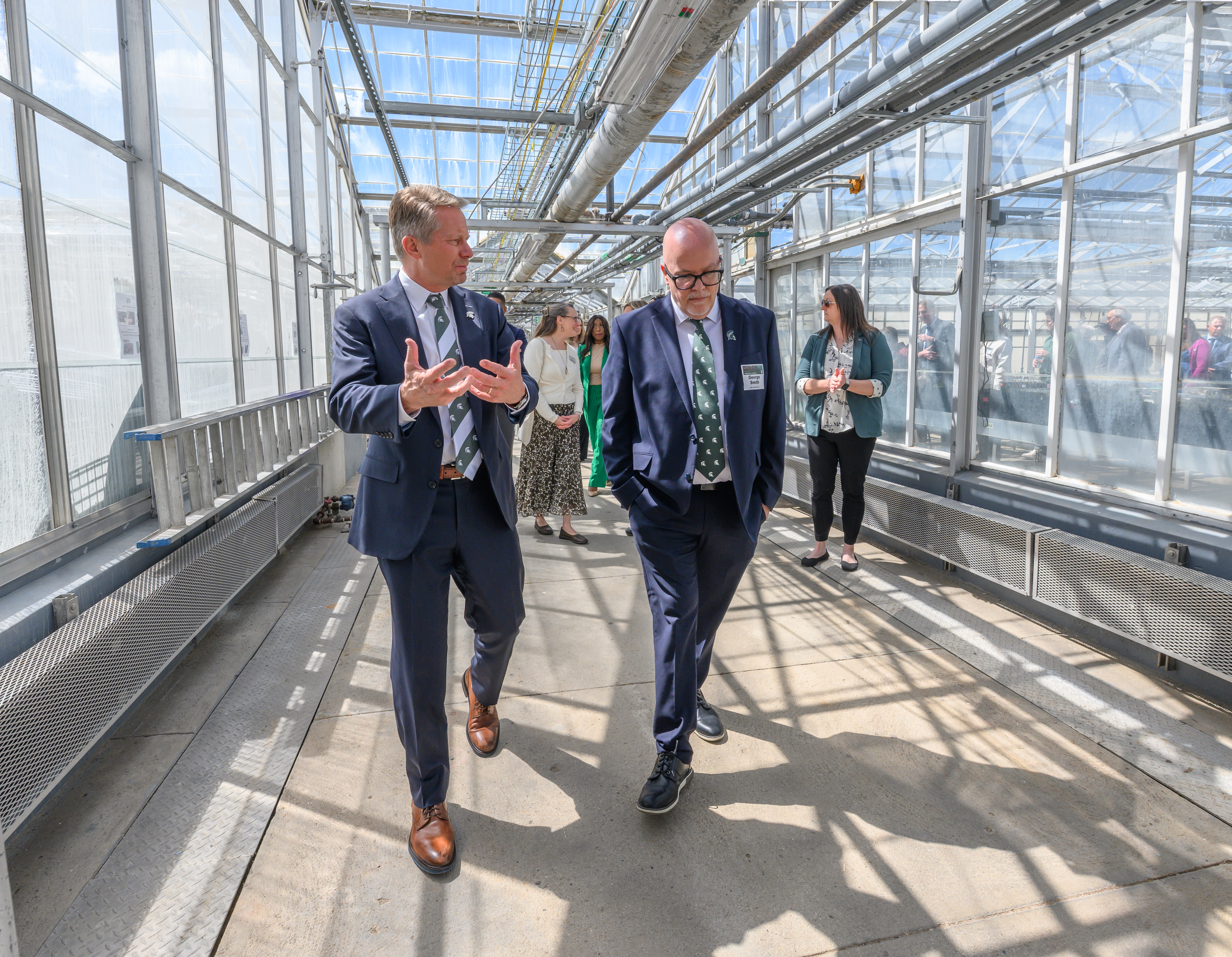 Kevin Guskiewicz and George Smith tour the updated facility
