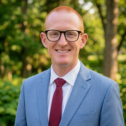 Adam Kingston Headshot