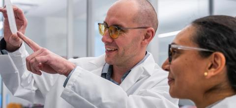 Two scientists in a laboratory